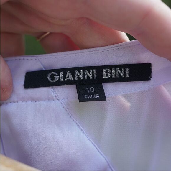 Gianni Bini Lavender Purple Crochet Party Dress - Picture 8 of 9